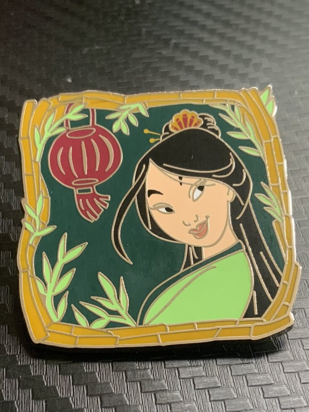 Disney Princess Mystery Pin Framed Portrait - Mulan